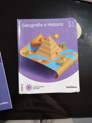 Geografía e Historia 1 ESO : Proyecto construye...