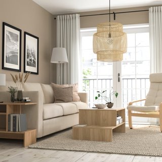 Mesa auxiliar IKEA madera