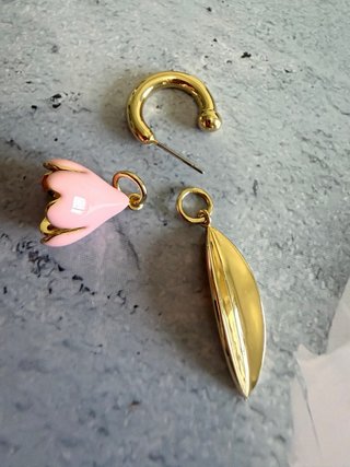 Orecchini Kate Spade oro e rosa
