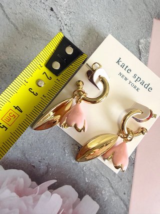 Orecchini Kate Spade oro e rosa