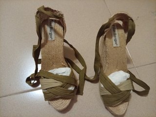 Cuñas mujer NUEVAS y semi Talla 38