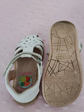 Sandalias pablosky 24