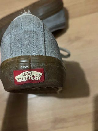 Zapatillas Vans Chukka Low Pro Gris