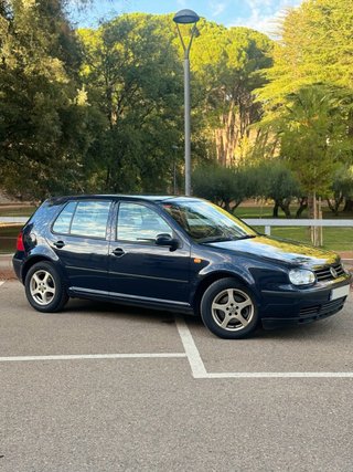 Volkswagen Golf 2001