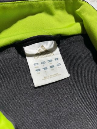 Chaqueta deportiva Adidas retro Y2K