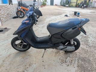 Beta Ark LC 50 Scooter Azul