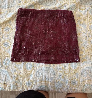 Falda pantalón lentejuelas roja y plateada