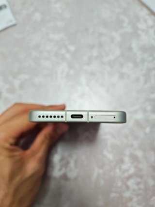 Xiaomi 15 5G (12 GB / 256 GB) – Como nuevo + funda