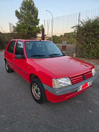 Peugeot 205 1996