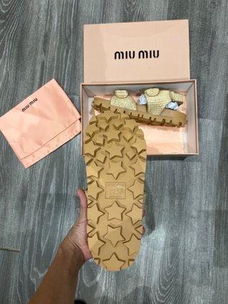 Sandali Miu Miu Beige/Marrone