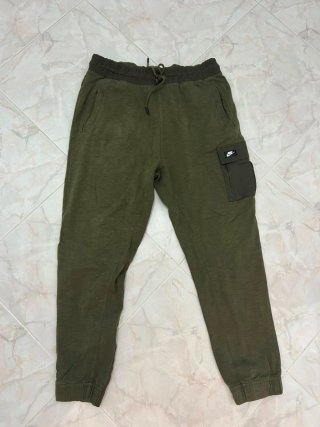 Completo Nike Verde Oliva