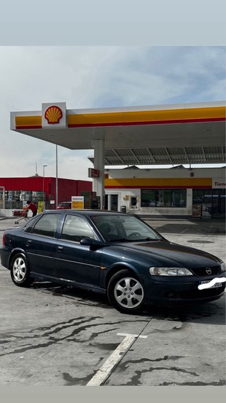 Opel Vectra 2200 TDCI