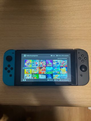 Nintendo Switch con molti giochi