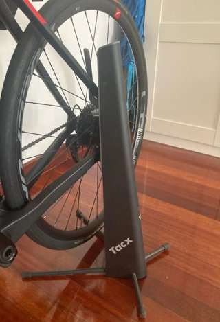 Soporte para estacionamiento bicicletas Tacx