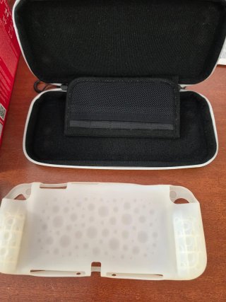 Nintendo Switch OLED Bianco + accessori