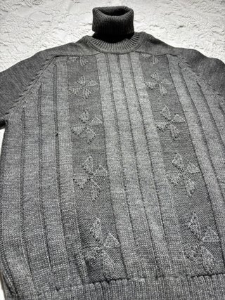 Maglione collo alto vintage grigio