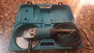 Radial Makita con caja