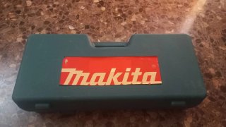 Radial Makita con caja