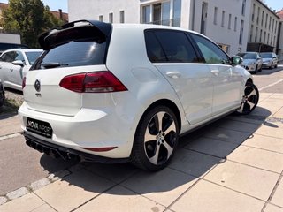 Volkswagen Golf GTI Performance 2.0 2017