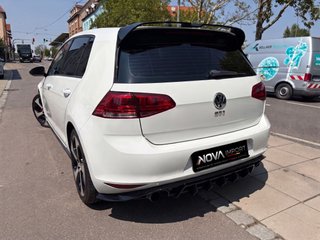 Volkswagen Golf GTI Performance 2.0 2017