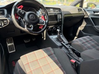 Volkswagen Golf GTI Performance 2.0 2017