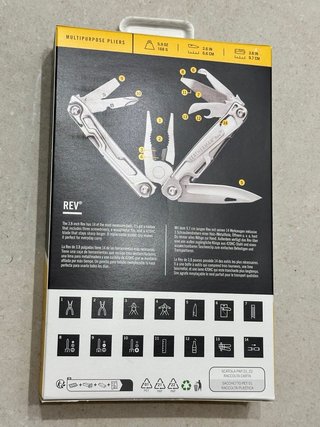 Leatherman REV Pinze Multiuso con 14 Utensili