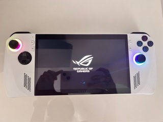 Asus ROG Ally Z1 Extreme
