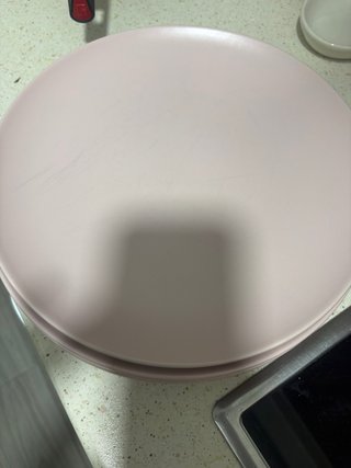 Platos rosas de cerámica