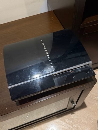 Consola PS3 60GB + 2 Mandos + 3 Juegos