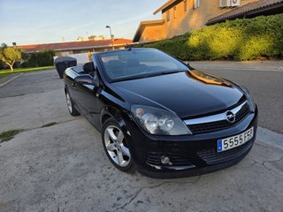 Opel Astra Twin Top Cabrio 1.9 150 cv