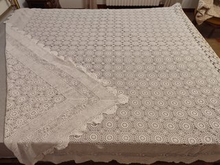 Copriletto uncinetto vintage bianco