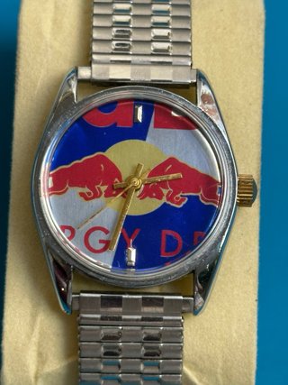 Orologio Red Bull carica manuale