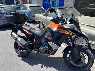KTM 1050 Adventure Negra/Naranja