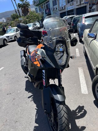 KTM 1050 Adventure Negra/Naranja