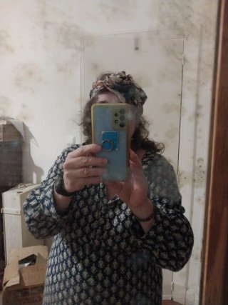 Tocado con semi-nudo