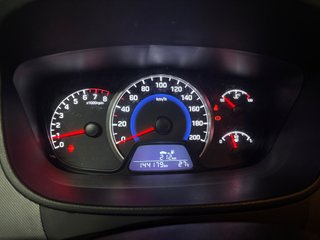 Hyundai i10 2018 perfecto estado