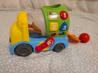 Hormigonera Vtech con luces y sonido