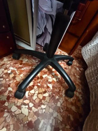 Silla de escritorio negra