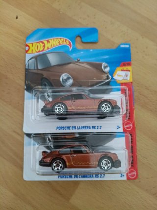 Hot Wheels Porsche 911 Carrera RS 2.7