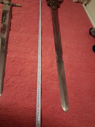 Espada decorativa estilo Terminator