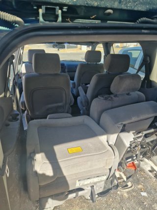 KIA Carnival 2002