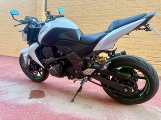 Kawasaki Z750 R