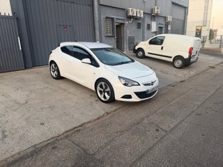 Opel Astra GTC 2014 2.0CDTI 165cv - 160.000km