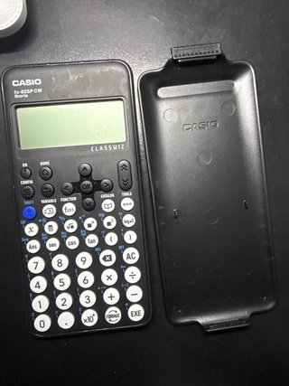 Calculadora Casio fx-82SP CW Iberia