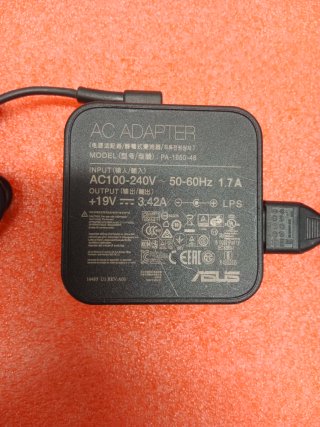 Caricabatterie portatile originale ASUS 65W completo