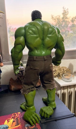 Figura Hulk copia de Hot Toys 1/6 Repintado
