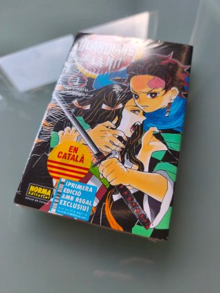 Pack manga Naruto y Guardianes de la Noche