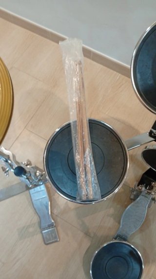 Batería sorda Ensayo