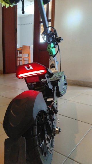 Patinete Eléctrico Xtreme F1 Poco Uso