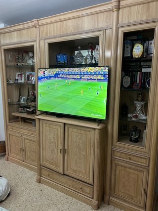 Mueble de salón con barra